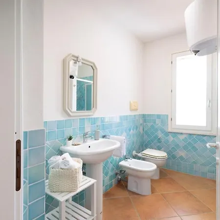 Sea Breeze - Giardino Privato & Spiagge 5 Min * 풀라